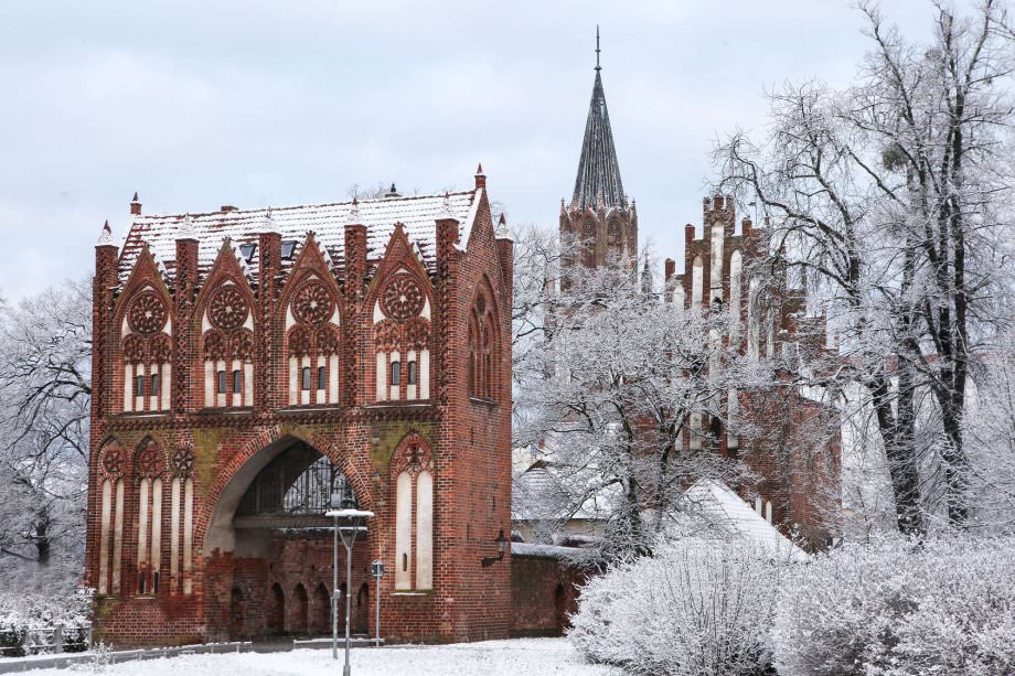 Blick auf das Stargarder Tor von Neubrandenburg