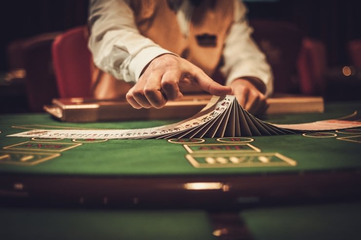 Mehr als 70 % der Mitarbeiter in Casinos arbeiten zu Niedriglöhnen