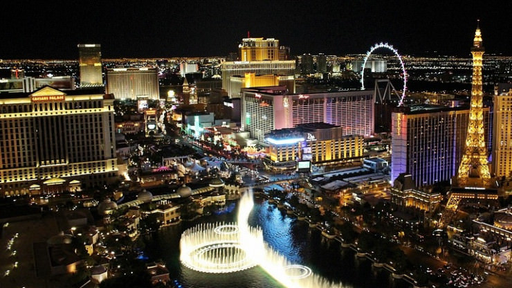 USA - Caesars Entertainment muss drei Casinos verkaufen