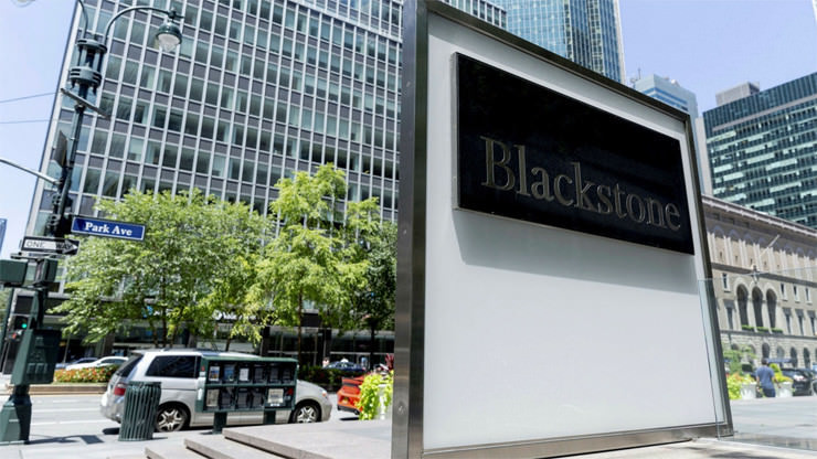 Finance Giant Blackstone buys Crown Resorts