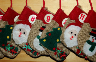 Titelbild zu Adventskalender und andere Bonusangebote der Online Casinos im Dezember 2019