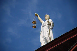 Titelbild zu AG Euskirchen: Rückerstattung von Casino-Verlusten abgelehnt