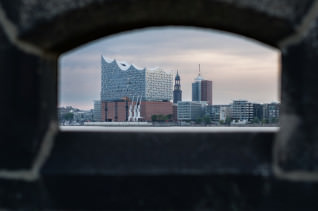 Titelbild zu Größere Razzia gegen illegales Glücksspiel in Hamburg
