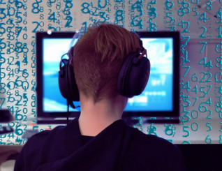 Titelbild zu Hat xQc 100 Mio. Dollar beim Glücksspiel verloren?