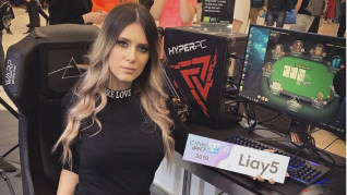 Titelbild zu „Russlands schönste Pokerspielerin“ - Liliya Novikova ist durch Stromschlag gestorben