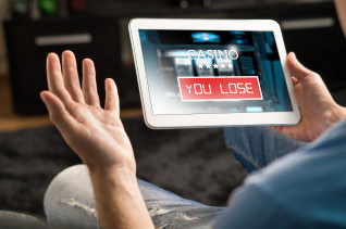 Titelbild zu Online Casinos und Online Poker bald doch legal?