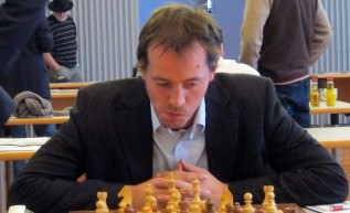 Titelbild zu Spanischer Schachspieler soll 500.000 € Steuern für Pokergewinne zahlen