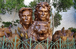 Titelbild zu „Siegfried & Roy“-Legende verstorben