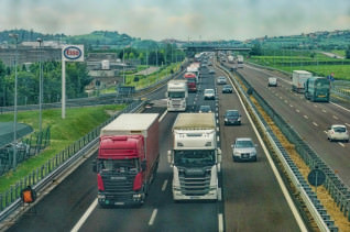 Titelbild zu Spielsucht: LKW-Fahrer besonders gefährdet