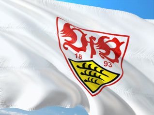 Titelbild zu VfB Stuttgart trotz Kritik mit gleich zwei Glücksspiel-Sponsoren