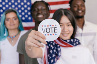 Titelbild zu USA: Würfel entscheiden über Wahl zum Dorfpräsidenten